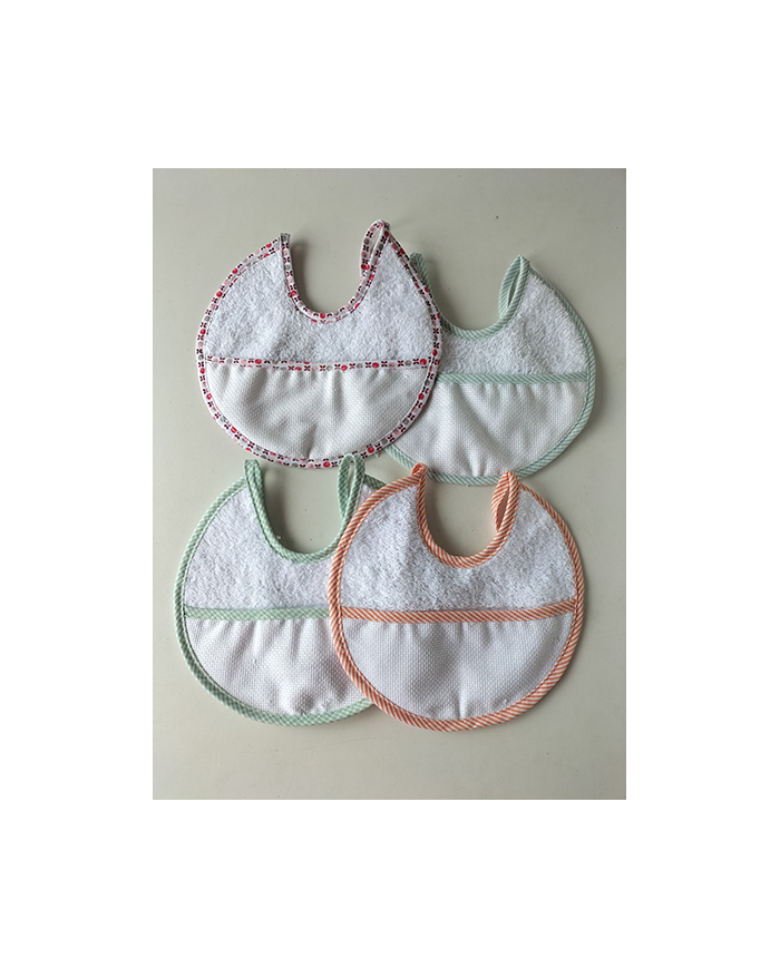 Babero redondo panamá plástico